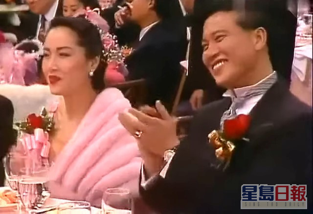 1992年，恬妞與萬梓良舉行盛大婚禮。