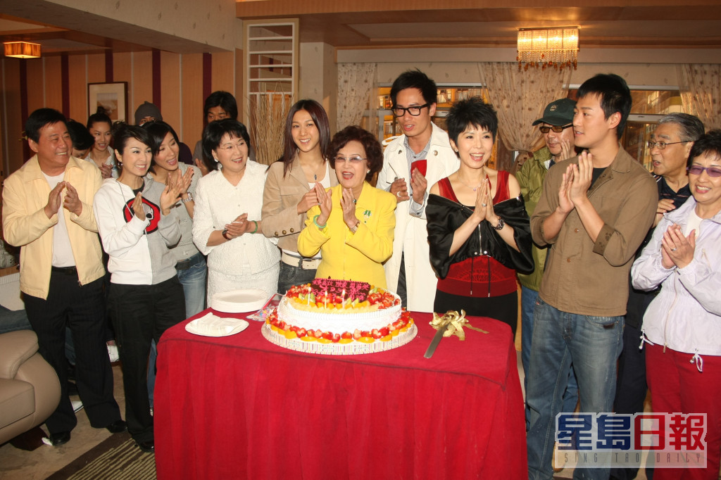 2007、2008年两辑《溏心风暴》亦是锺嘉欣的代表作品。