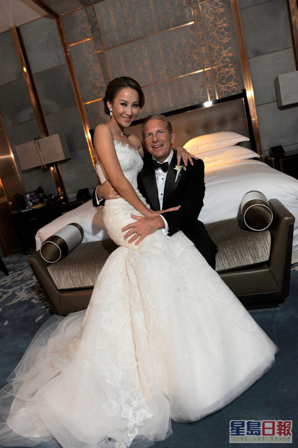 李玟与Bruce于2011年结婚。