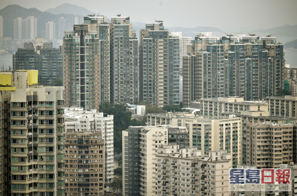 许智文表示加息有机会影响楼市。资料图片