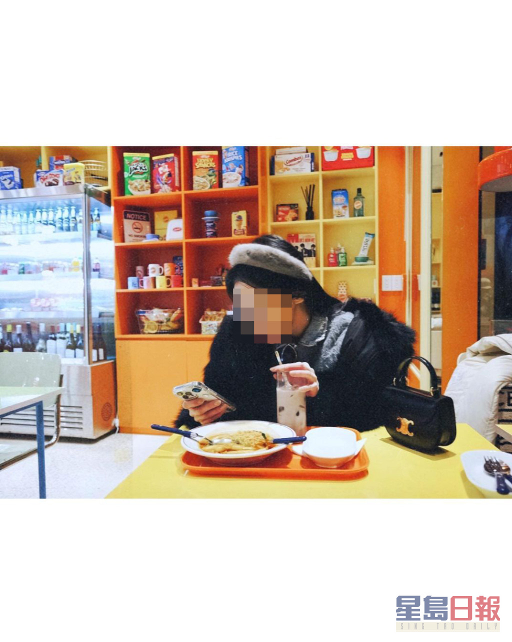 潘女胞姊透露自己身在首爾，相信是跟胞妹一同外遊。