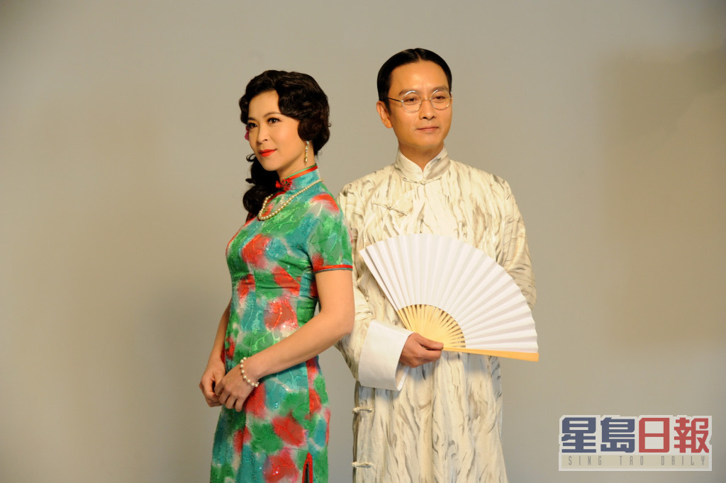 苏玉华与谢君豪曾合作舞台剧《南海十三郎》。