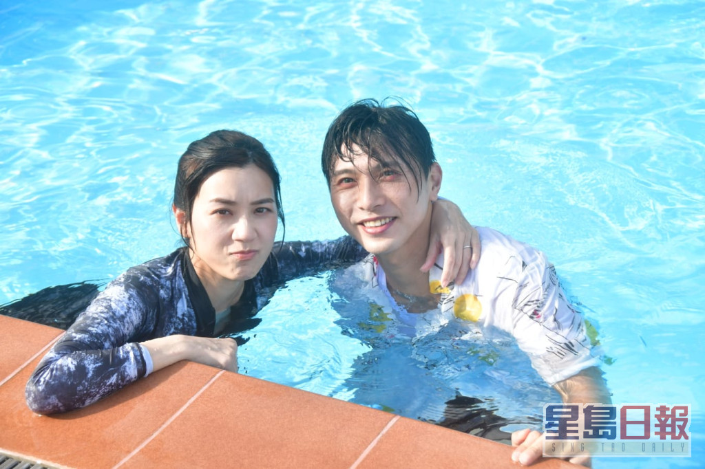 黄智雯与黄子恒到西贡为新剧《隐门》拍摄煞科戏份。