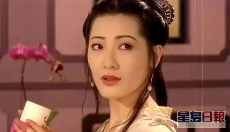 杨思敏1995年拍《新金瓶梅》，被封「亚洲第一美胸」。