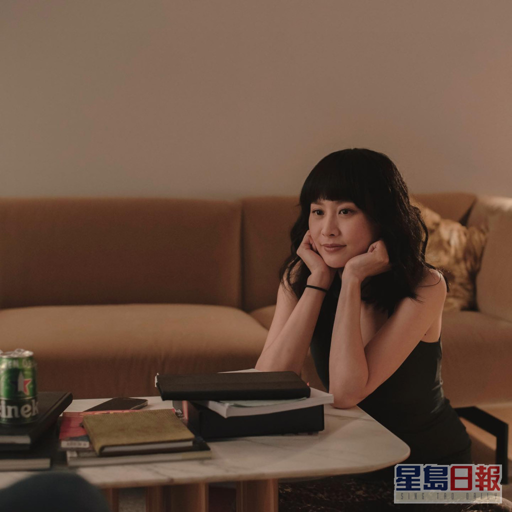 陈法拉早前拍新剧《Irma Vep》，饰演香港明星。