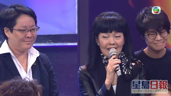 羅啟豪指，媽咪劉英（Anne）與TVB前領導人「六嬸」方逸華只是曾經同場，兩人並不相識。