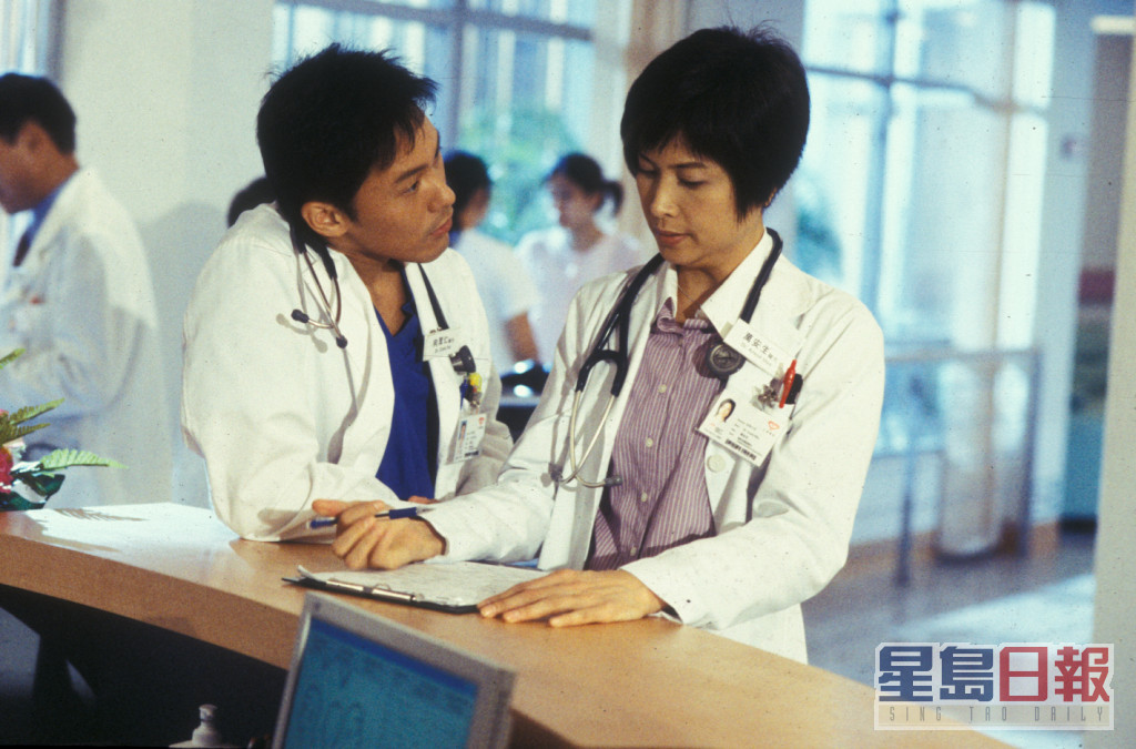 《妙手仁心II》饰演妇产科医生Anson。