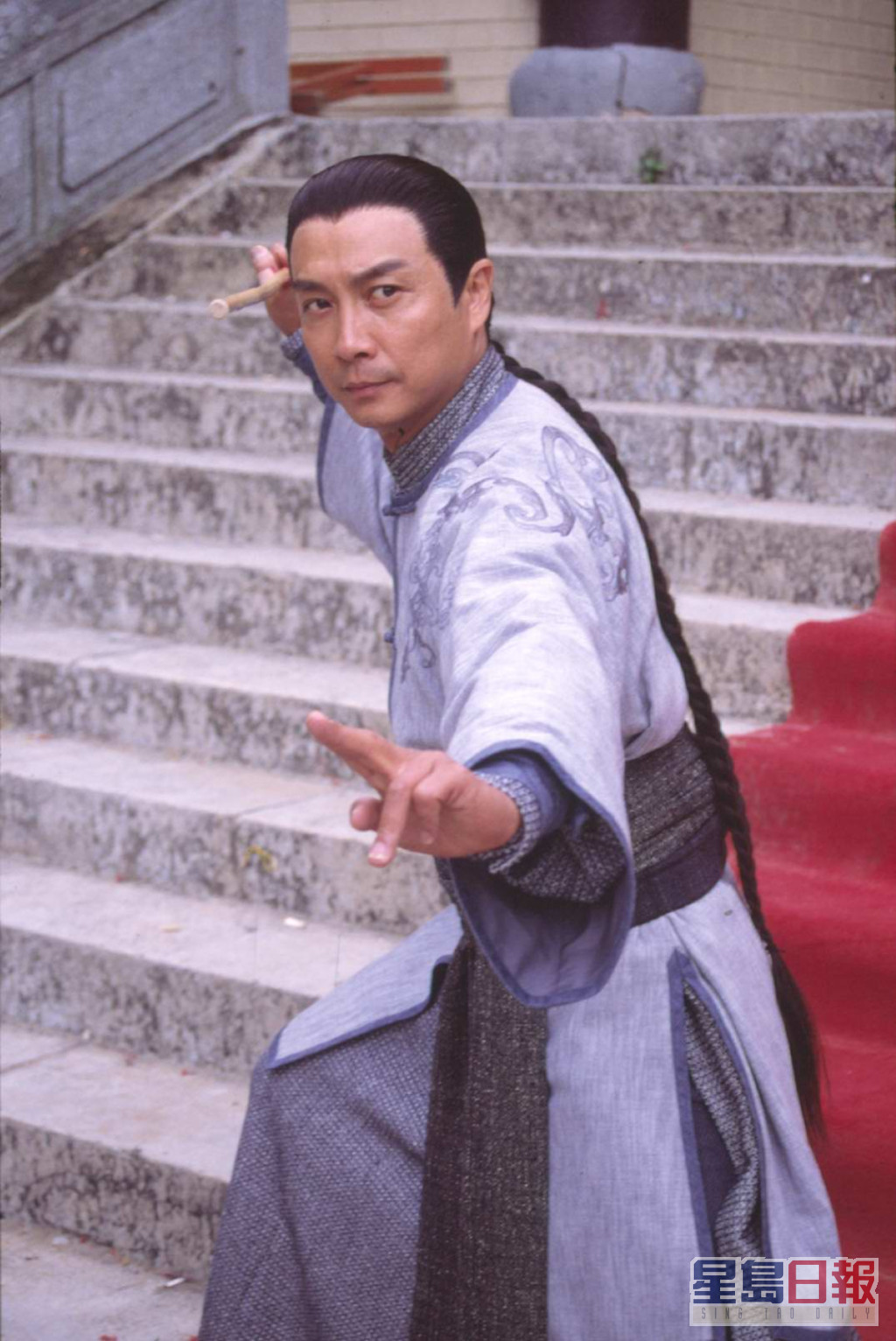 刘松仁也有份主演剧集《英雄·刀·少年》。