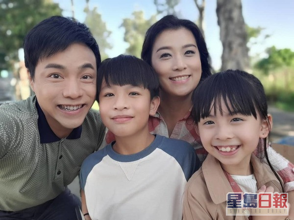 叶凯茵与儿子郭皓琛去年拍摄《法证先锋V》。