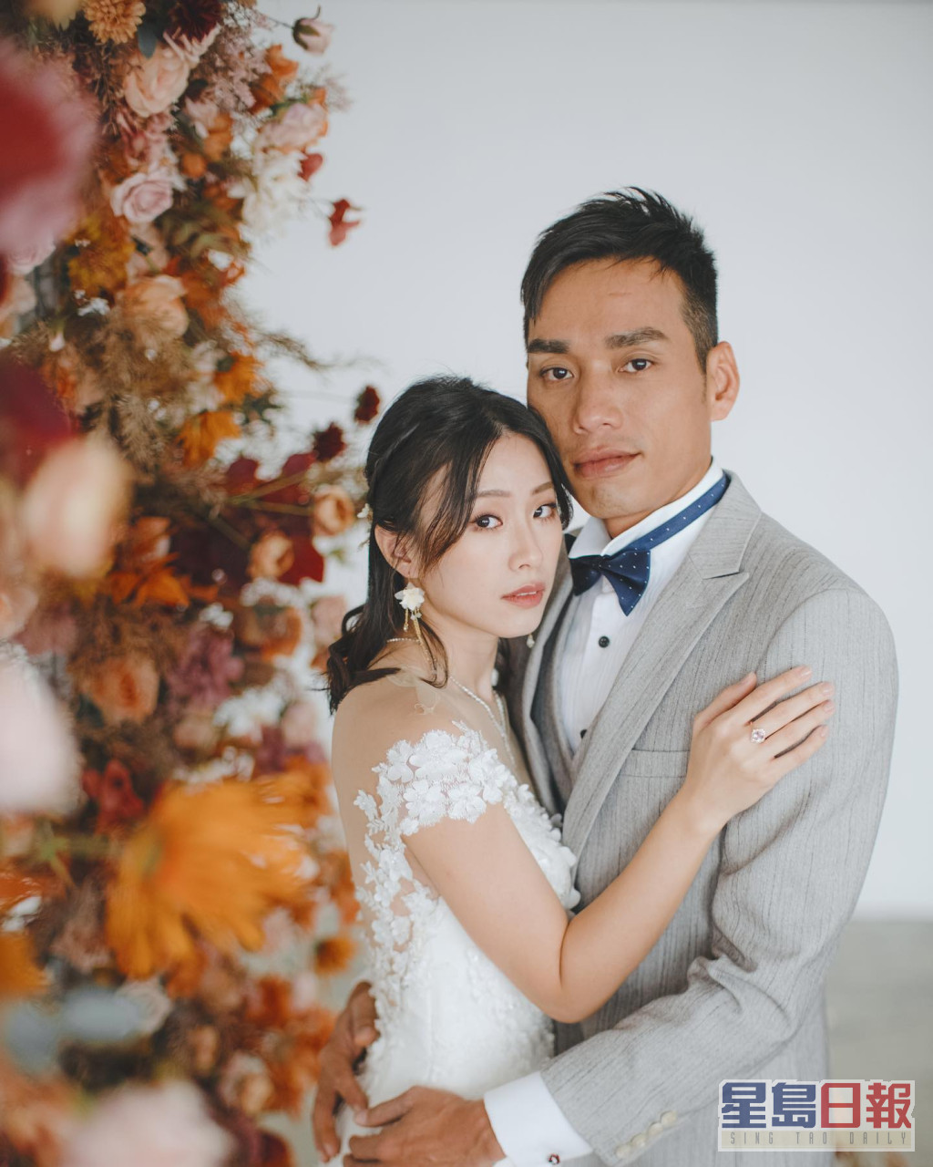 張詩欣與TVB幕後人男友李家勝影婚照。