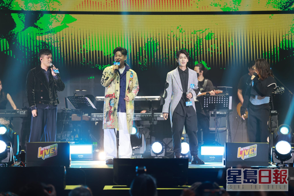 许廷铿、林奕匡、卫兰齐为《新城台庆 FABULOUS 4 音乐会》演出。  ​