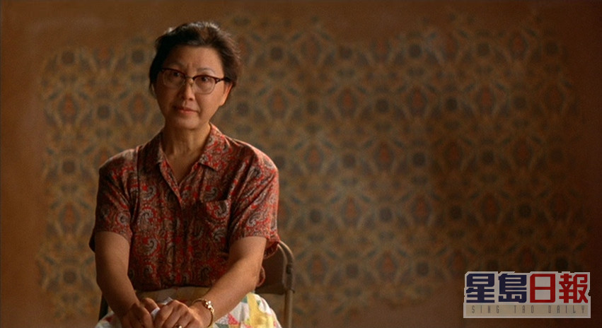 飾演主角Sandra Oh（吳珊卓）的媽媽，當年吳珊卓更憑《雙喜》成為加拿大Genie Awards影后。