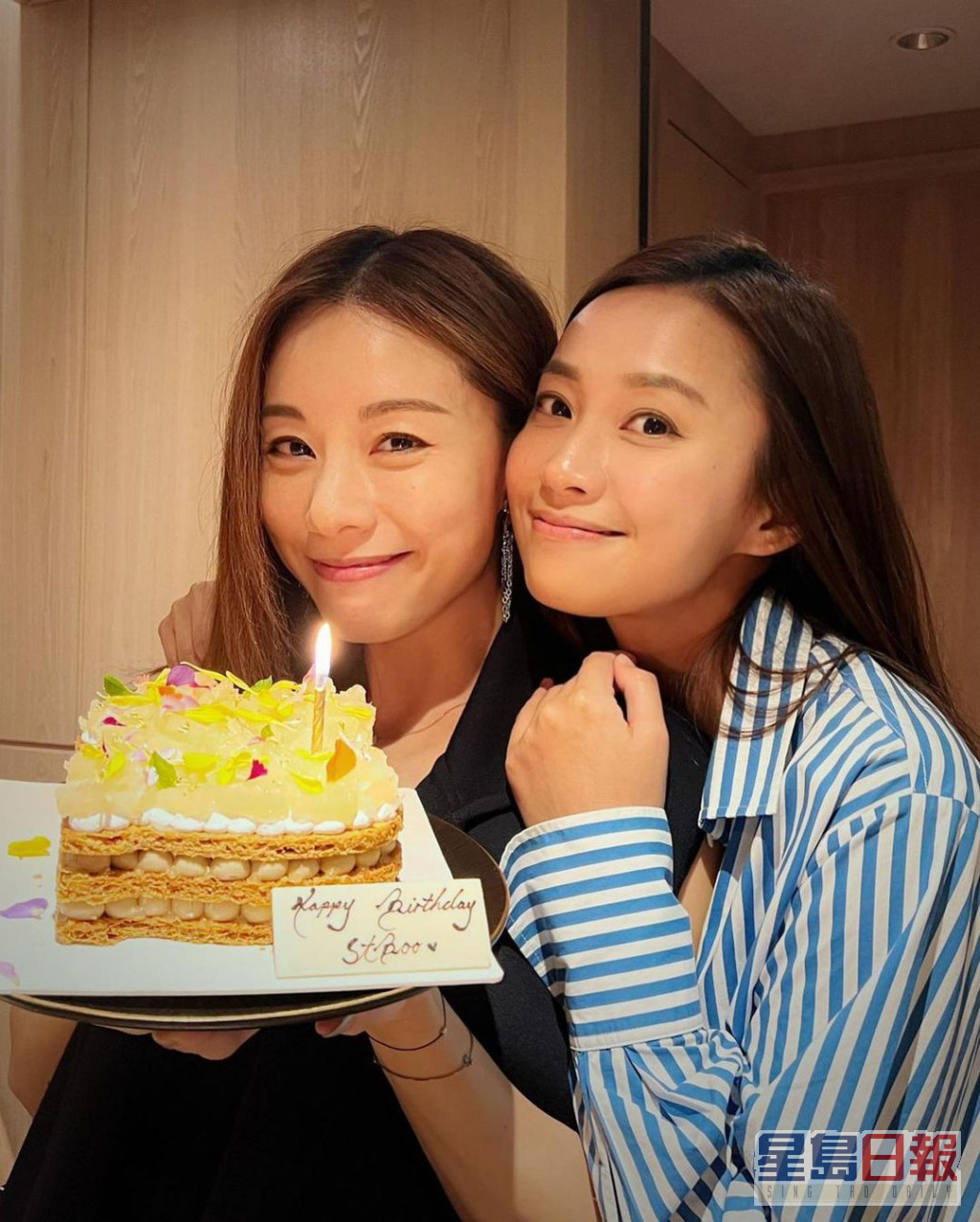邓丽欣与好友Miki庆祝39岁生日。