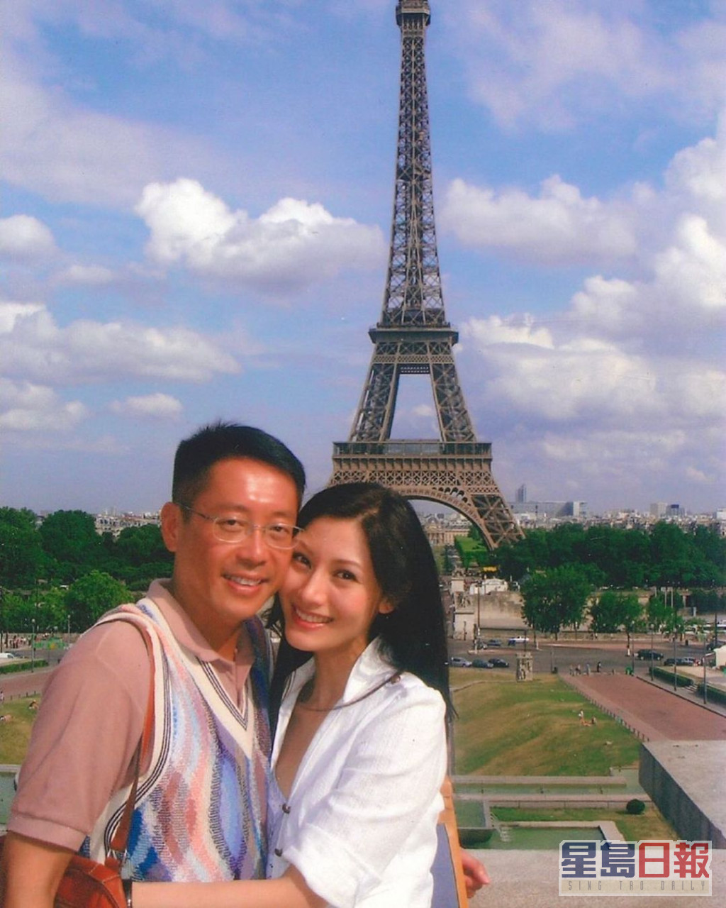 李嘉欣与富商许晋亨于2008年结婚。