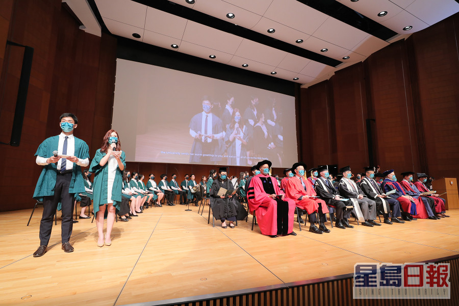 港大举行新学年新生入学礼。港大图片