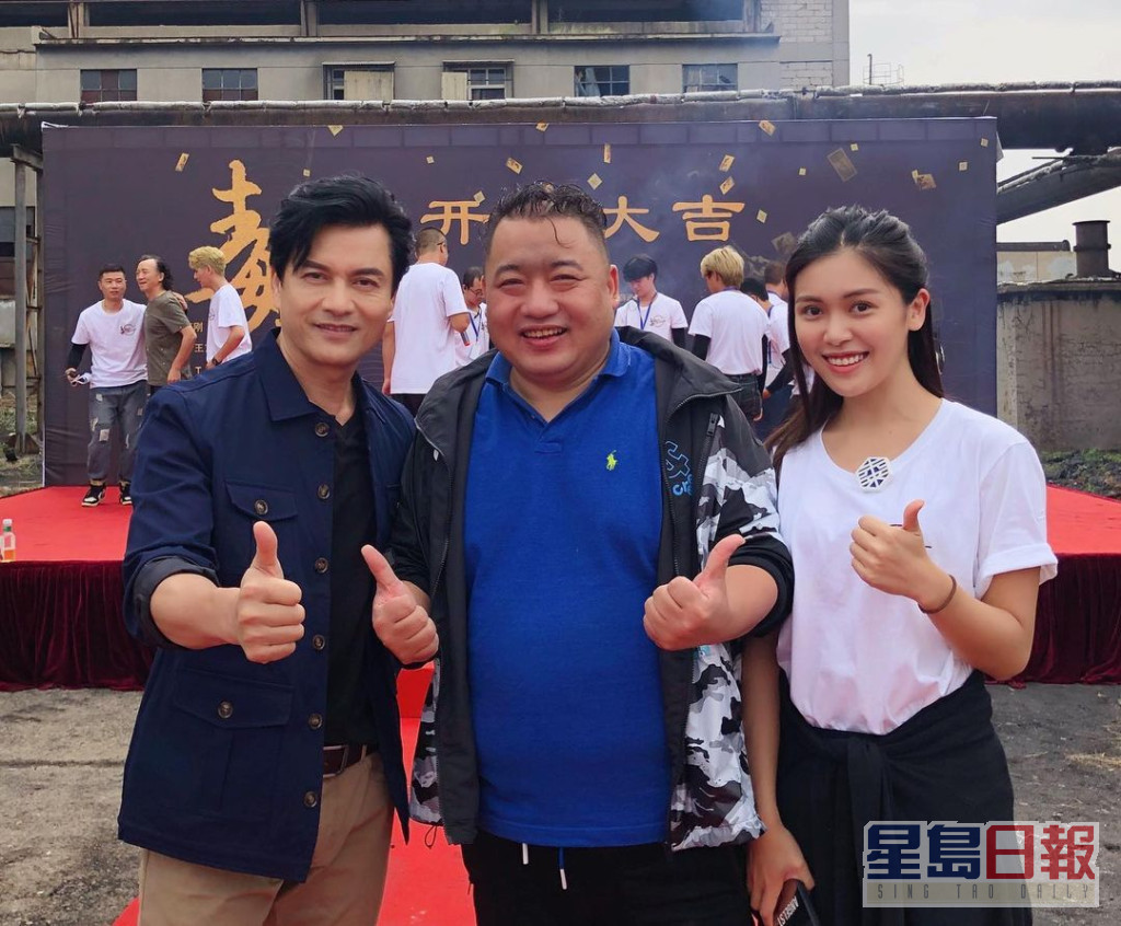 2021年吕善婷离开TVB，改艺名「吕晨曦」跟伯父吕良伟北上发展。