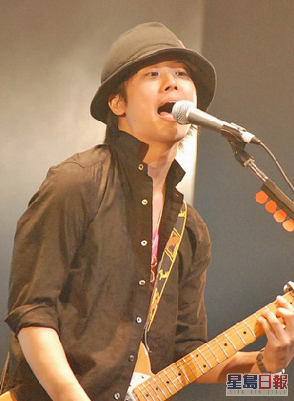 三浦祐太朗是一名歌手。