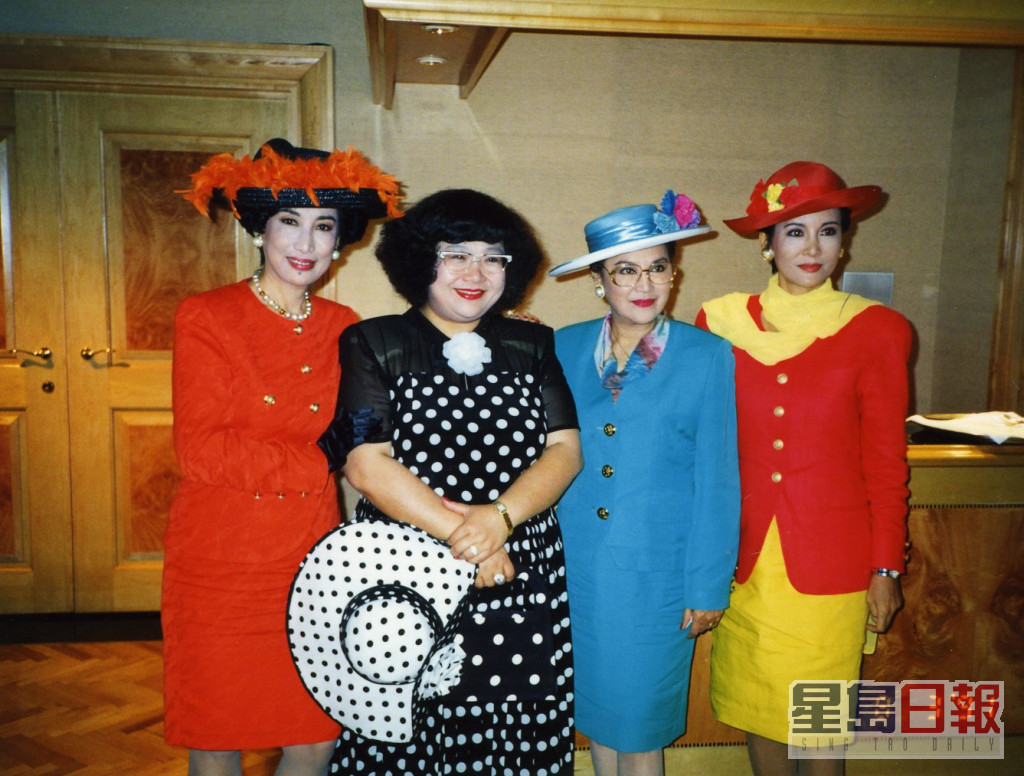 （左起）潘迪华、「肥姐」沈殿霞、李香琴、白韵琹1991年曾合作亚视剧集 《豪门》。