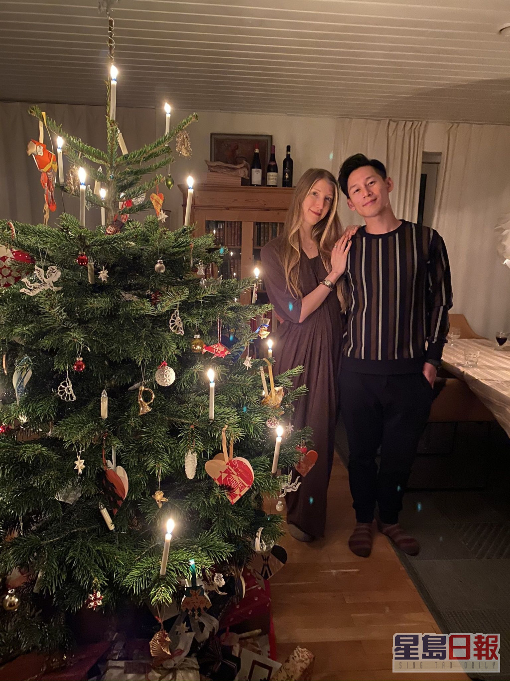 Katrine丹麥的家佈置果然同場景似樣，Thor話丹麥過聖誕主要留在家，一家人好溫馨度過。