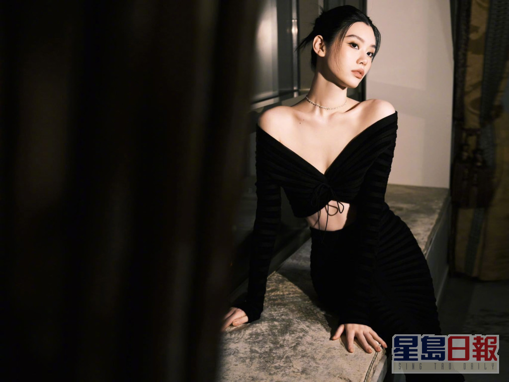 名模奚梦瑶早前到上海出席时尚活动。