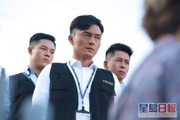 杨明之前曾饰演警务人员。