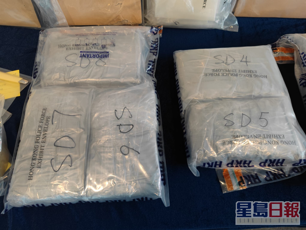 警方行動中搜出8公斤懷疑可卡因，總值約720萬元。