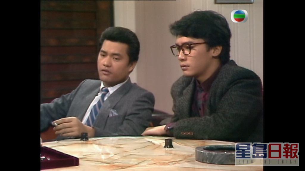 梁朝伟与吕良伟1985年拍TVB剧《挑战》，在戏中是好友。