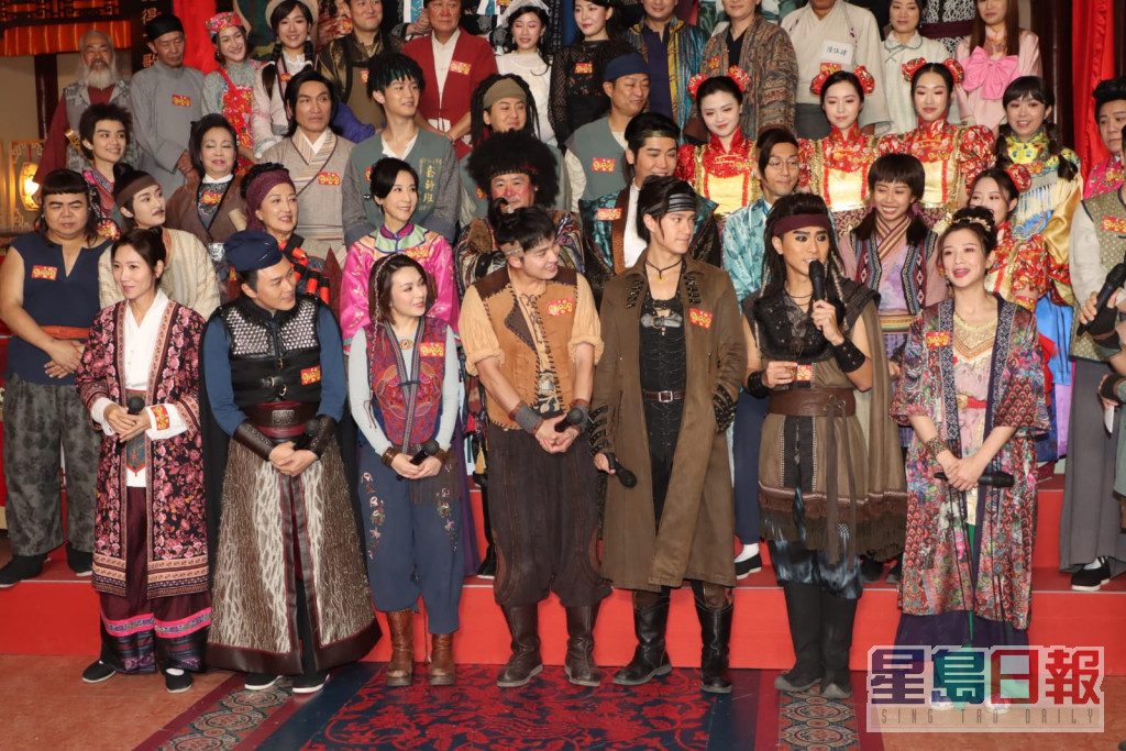TVB新剧《痞子无间道》今日举行拜神仪式。