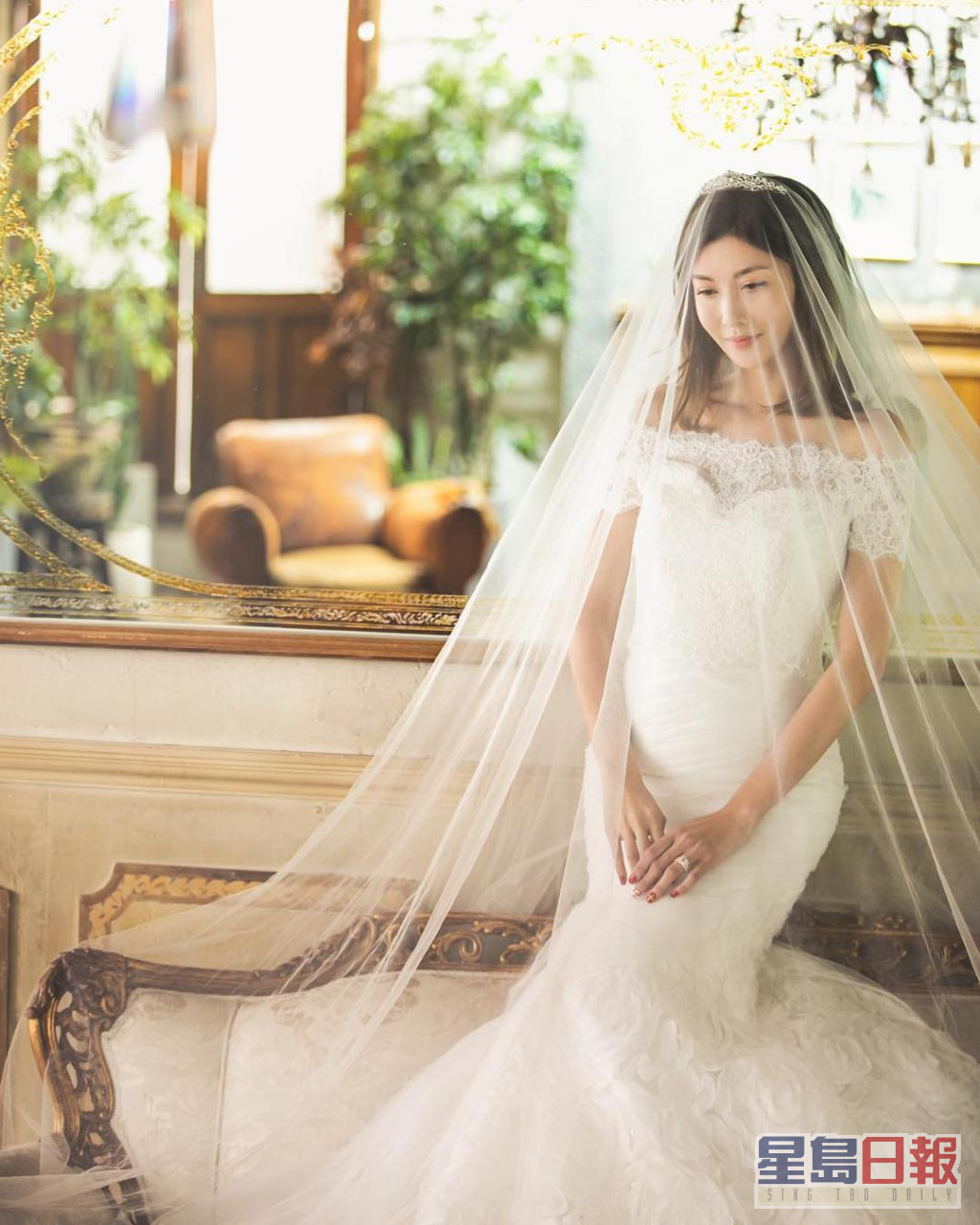 李彩華2019年宣佈做人妻。