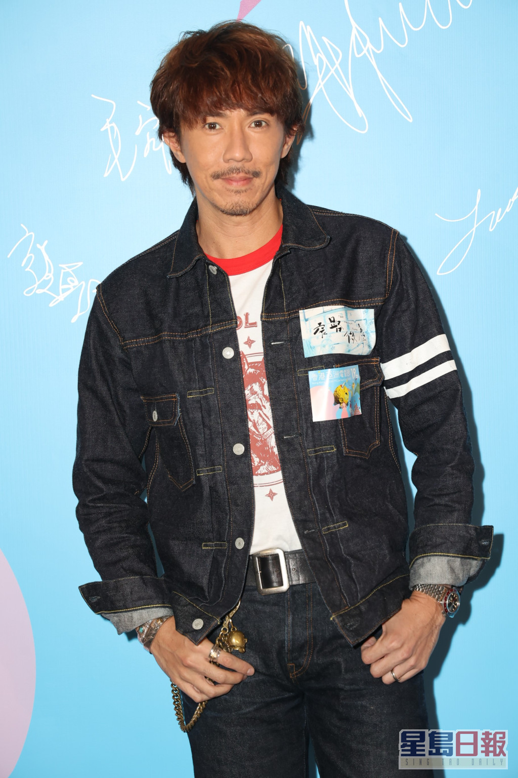 张继聪凭《窄路微尘》被提名第59届金马奖最佳男主角。