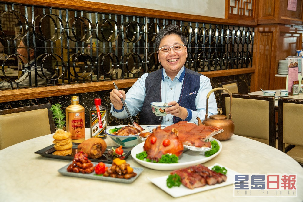 陳燕萍認為做飲食業主要是靠口碑，而她更進一步以創新的風格建立獨有的酒家文化，建立自己飲食品牌的個性。受詐訪者提供