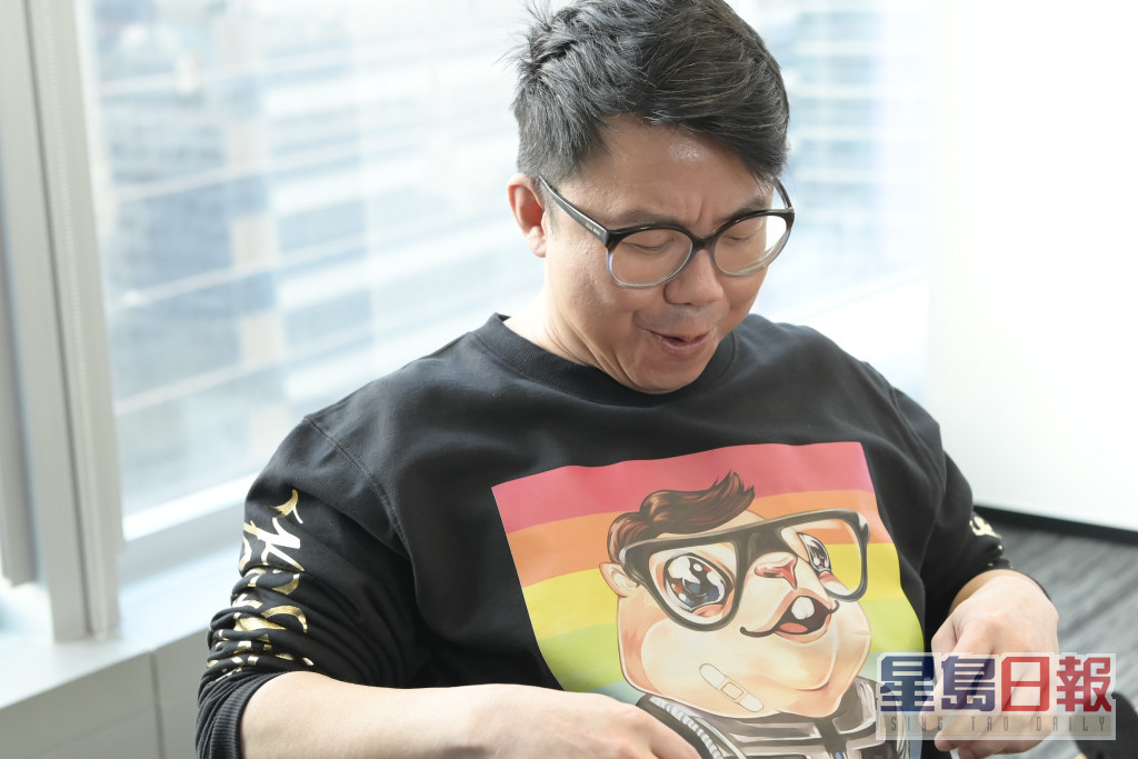 Hanjin的T恤上畫作，亦是他推出的NFT產品。