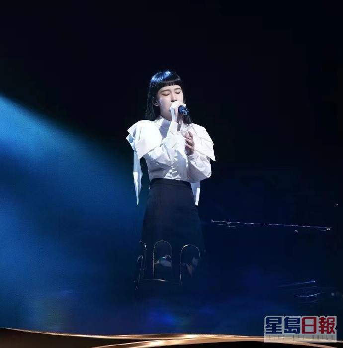 炎明熹去年參與TVB與內地電視台合拍的《聲生不息》後人氣急升。