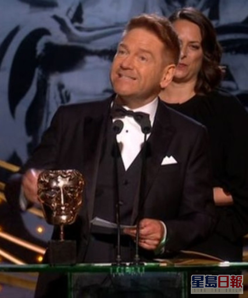 简尼夫班纳早前疑似在BAFTA颁奖礼感染新冠。