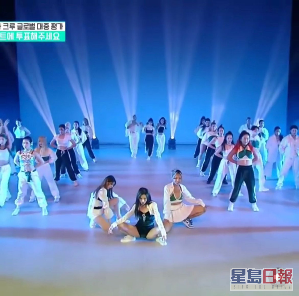 《Street Woman Fighter》播出时在韩国很受欢迎，更捧红舞蹈员no:ze。。