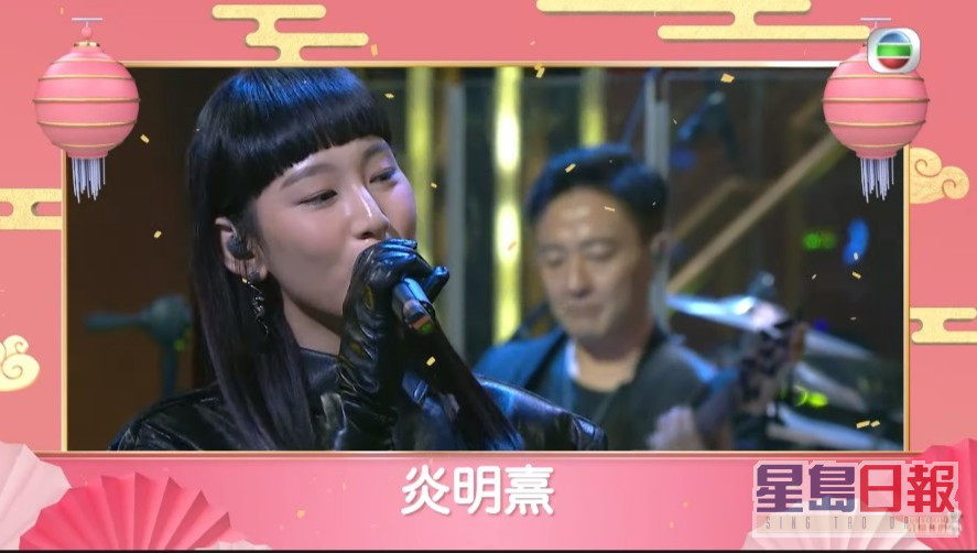 年廿九晚TVB会直播《虎跃腾飞迎新岁》，有好多艺人表演。