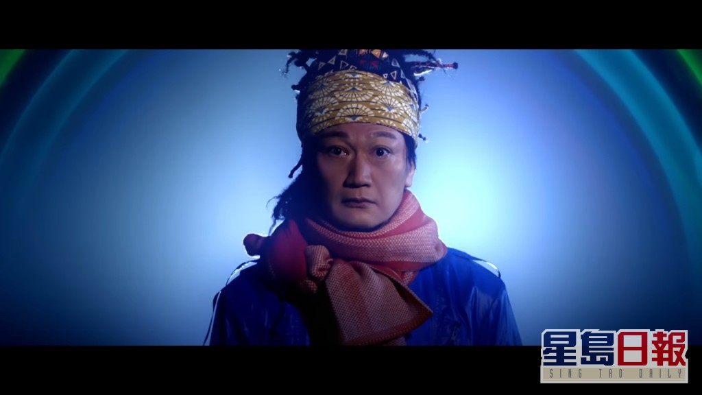 陶大宇在《AH-HA》MV一開始就出場。