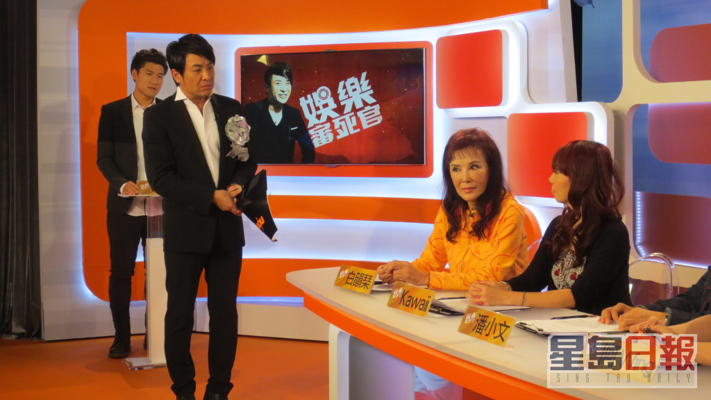 白韻琹2013年上節目自爆與謝偉俊已經20多年冇行房，更指對方曾出手打她。