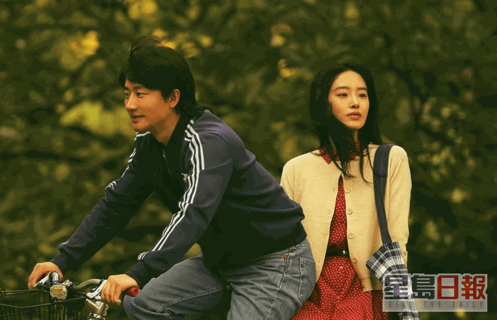 馮小剛2019年上映的電影《只有芸知道》在內地只收逾1.5億人民幣，僅是上一部《芳華》票房的約10分1，成績大不如前。