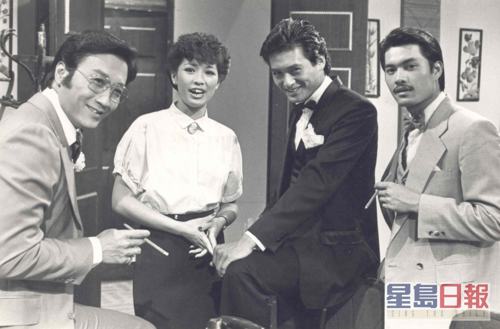 1980年，黄淑仪跟周润发、谢贤和吕良伟合演《上海滩续集》。
