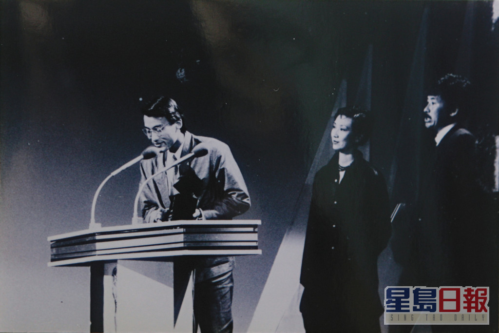 梁家辉在1984年凭《垂帘听政》封金像影帝，原来他拍电影前曾做model。