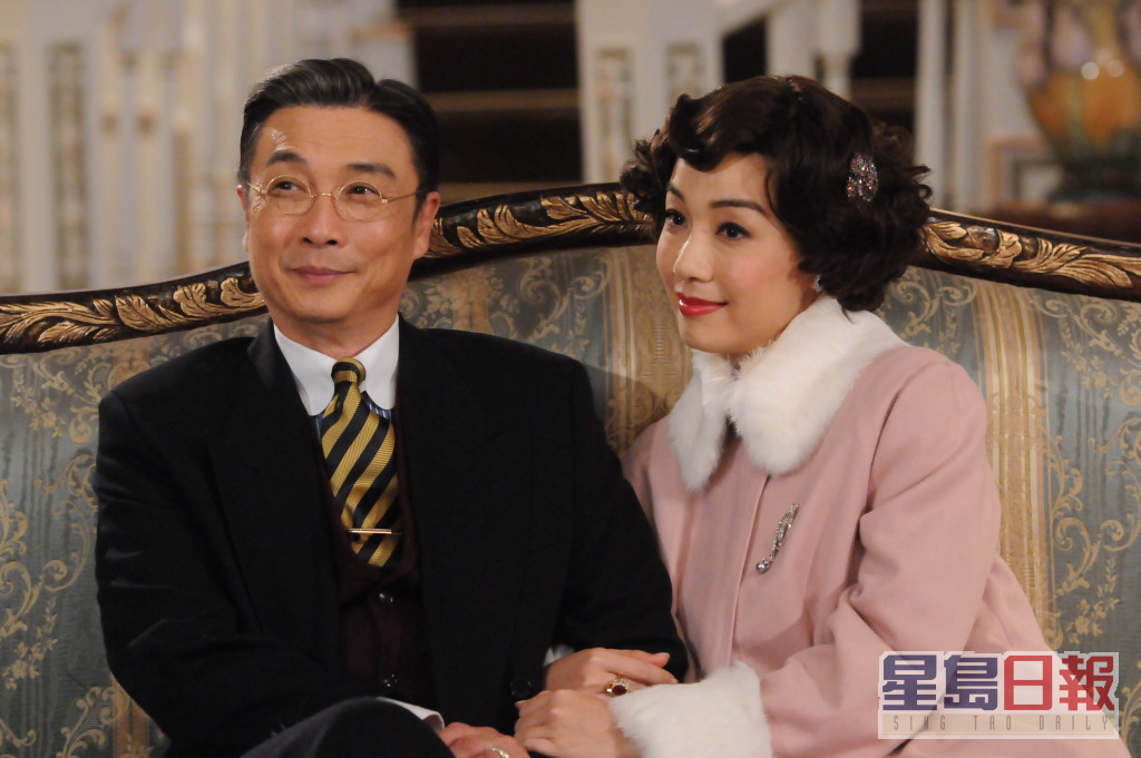 劉松仁於劇中與三太太江美儀有一場情慾戲，一度成為網民熱話。  ​