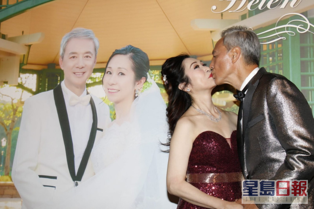 直到2015年，他再跟圈中藝人吳香倫拍拖，二人於2018年獲三名子女支持下結婚。