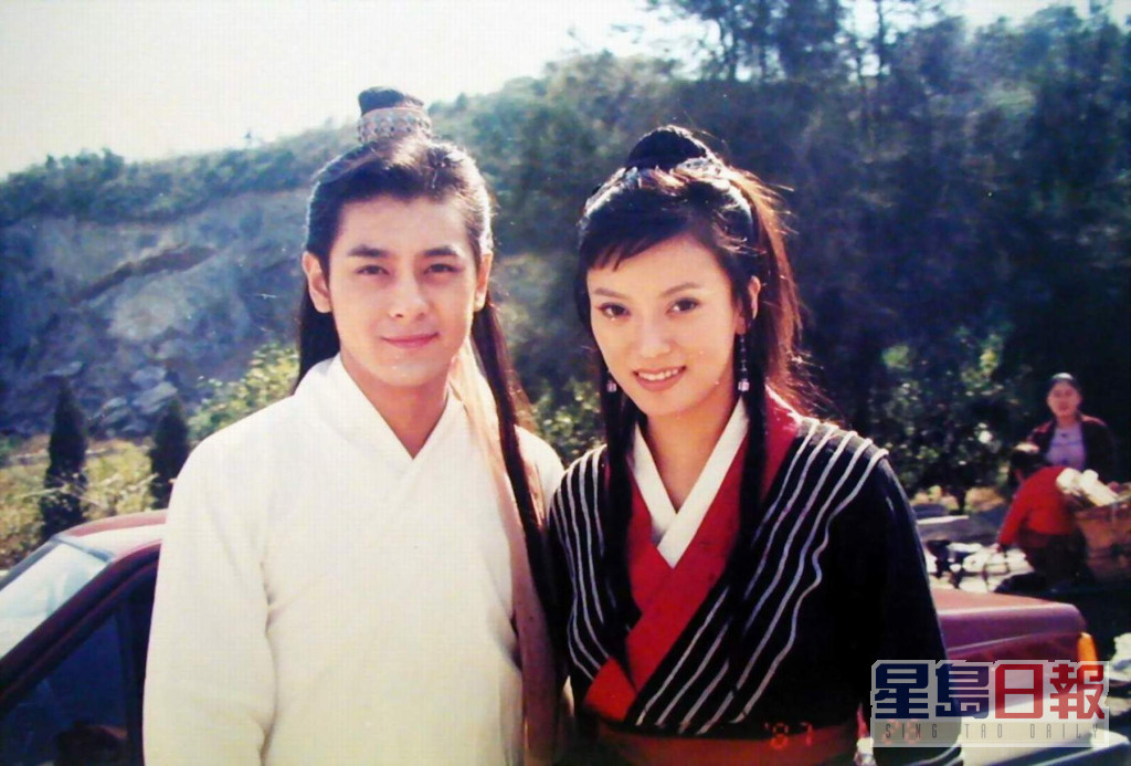 彭丹2003年與林志穎合作拍攝《天龍八部》。