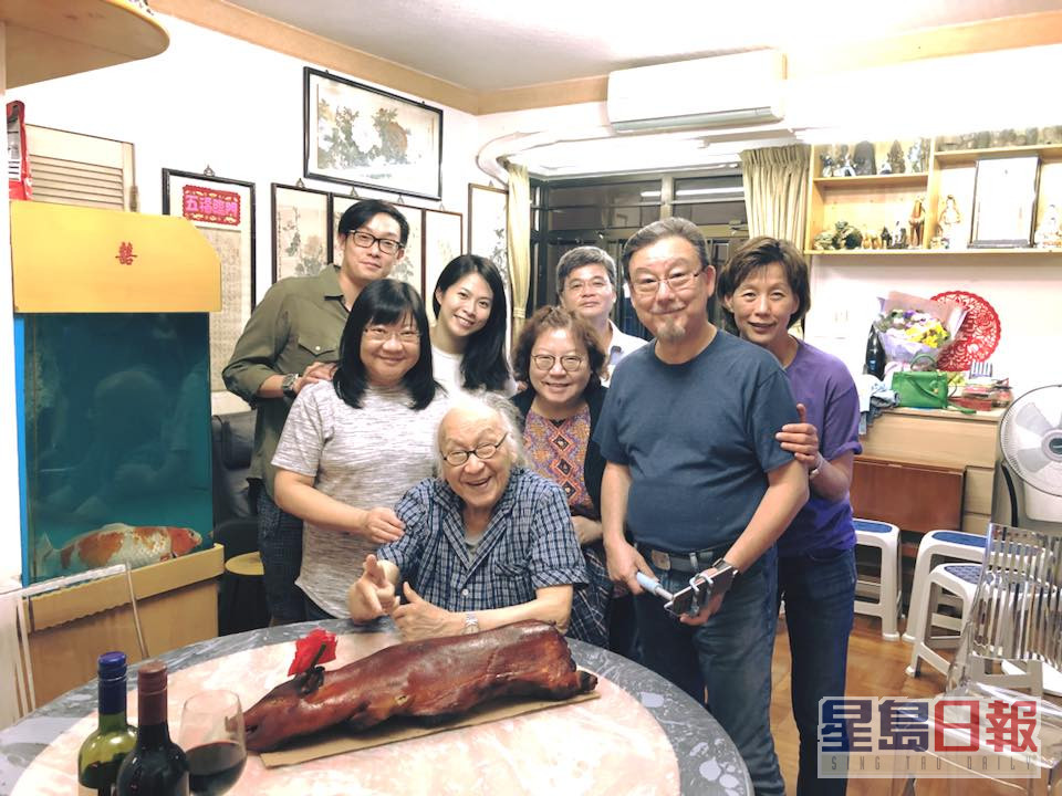 俞明叔剛過99歲生日。