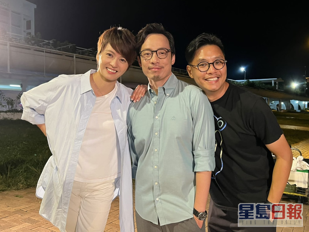 导演刘伟恒（右一）计划筹拍《反起跑》电影版。