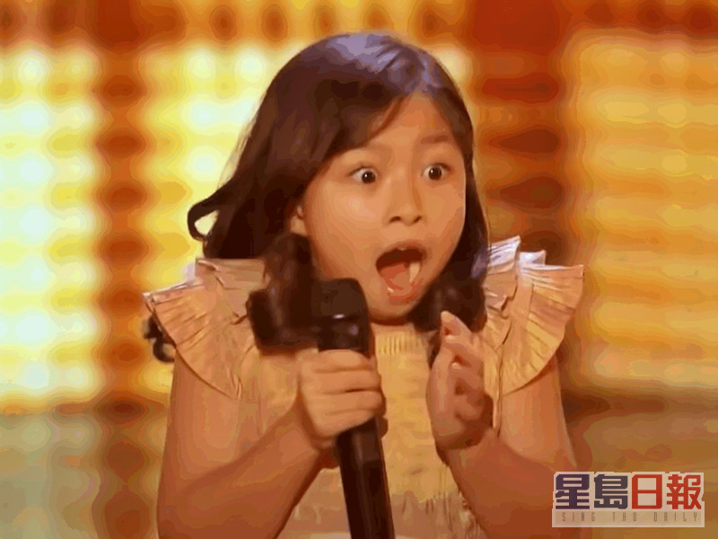 Celine譚芷昀2017年參加美國才藝節目《America's Got Talent》，當年只得9歲的她憑獻唱《My Heart Will Go On》一舉成名！