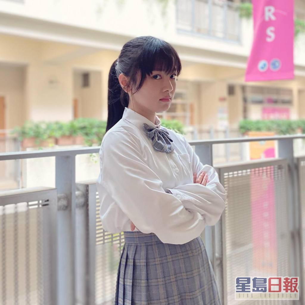 罗毓仪凭住童颜为TVB御用学生妹。