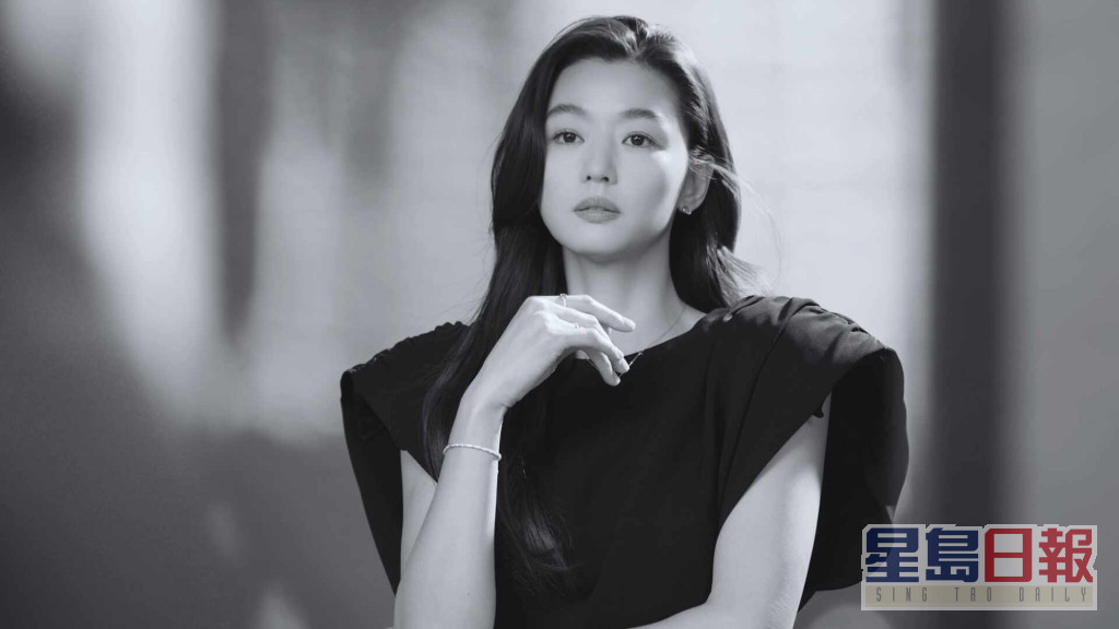 全智贤自2016年代言珠宝品牌。