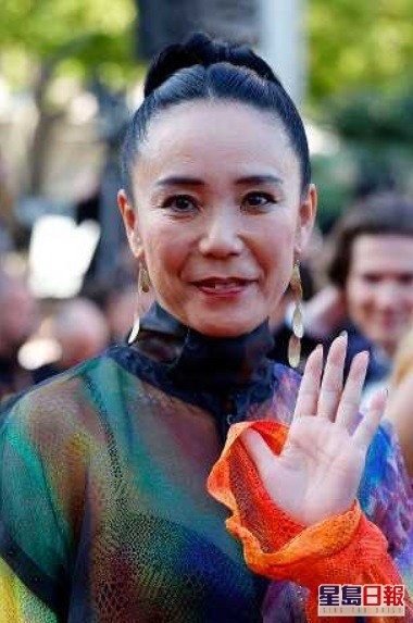 河濑直美昨日出席《猫王》的康城首映。
